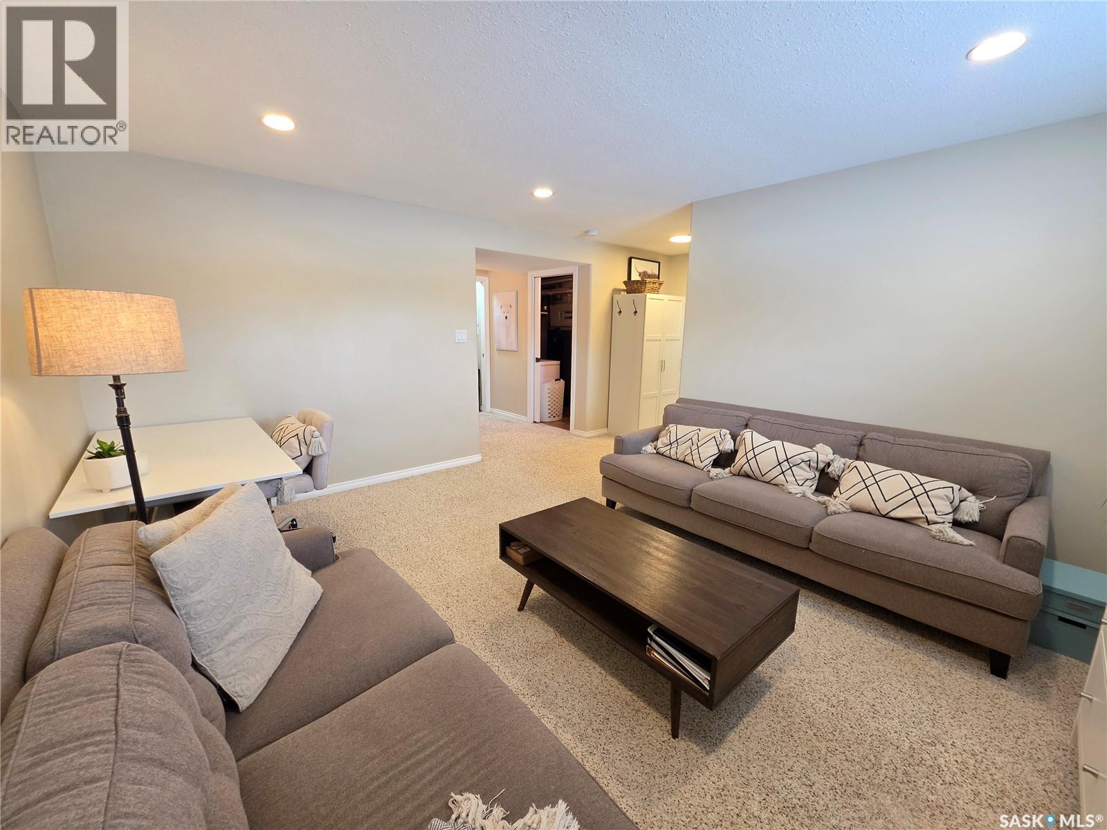 706 7th Avenue W, Meadow Lake, Saskatchewan  S9X 1A7 - Photo 22 - SK032490