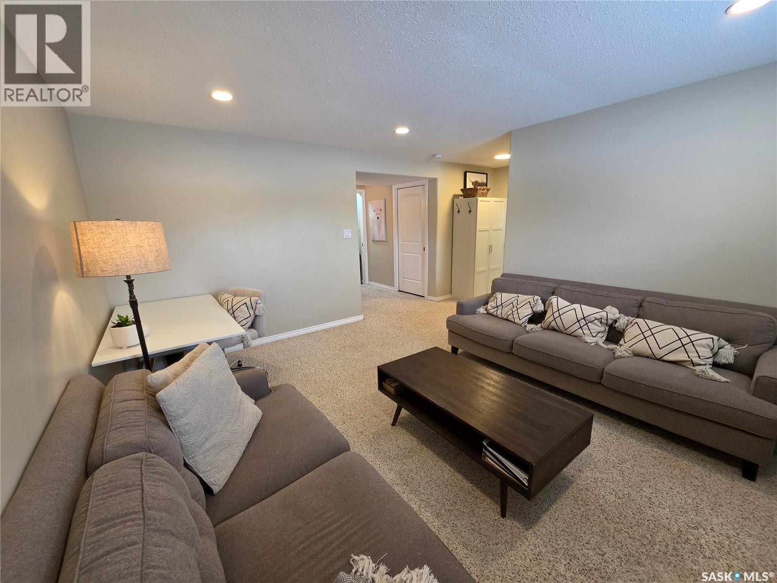 706 7th Avenue W, Meadow Lake, Saskatchewan  S9X 1A7 - Photo 26 - SK032490