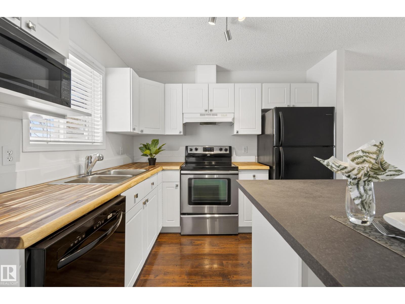 #9 10909 106 St Nw, Edmonton, Alberta  T5H 4M7 - Photo 12 - E4481471