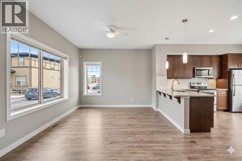 1006, 32 Horseshoe Crescent, Cochrane, Alberta  T4C 2P4 - Photo 9 - A2287330