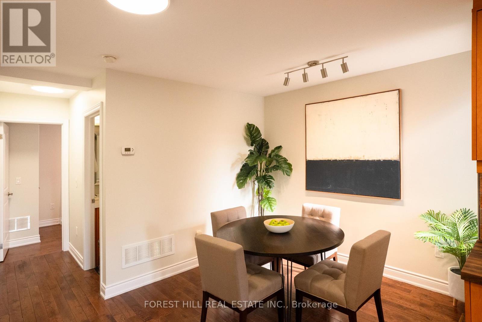 32 Castleton Avenue, Toronto, Ontario  M6N 3Z5 - Photo 18 - W12979668