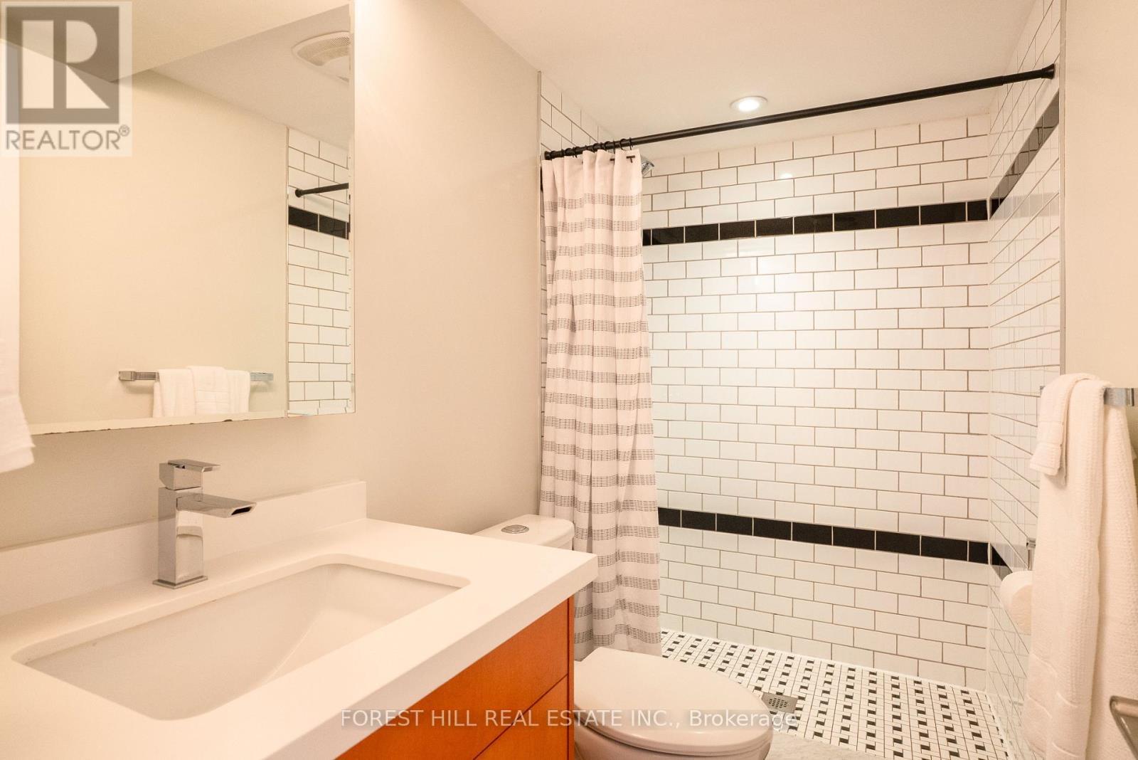 32 Castleton Avenue, Toronto, Ontario  M6N 3Z5 - Photo 23 - W12979668