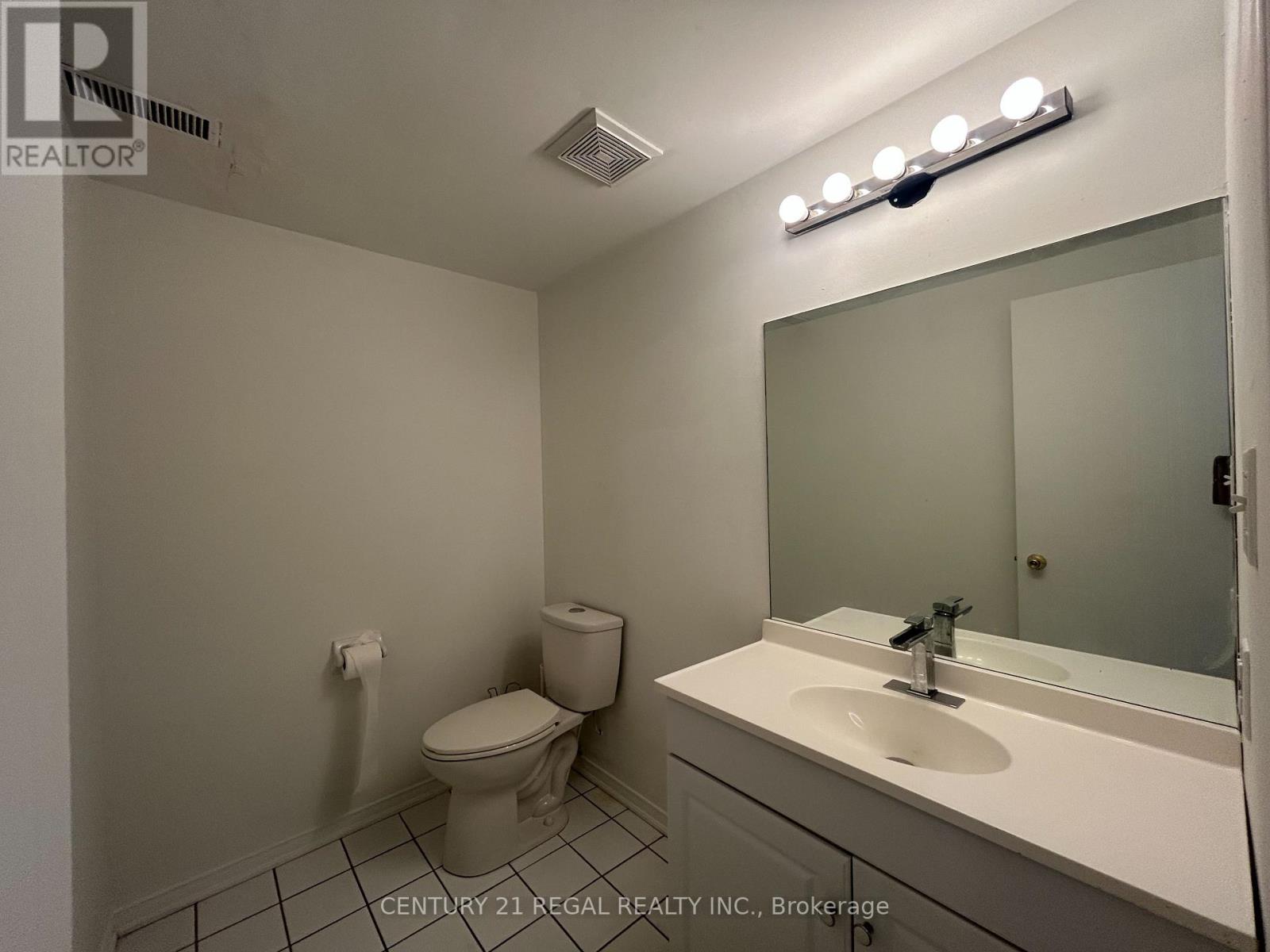 #2 - 1289 Queen Street W, Toronto, Ontario  M6K 1L6 - Photo 12 - W12979736