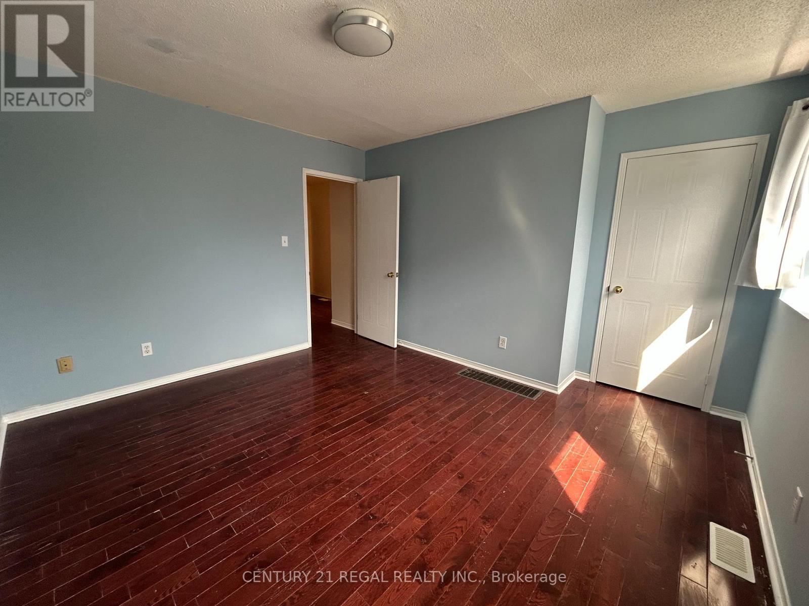 #2 - 1289 Queen Street W, Toronto, Ontario  M6K 1L6 - Photo 8 - W12979736