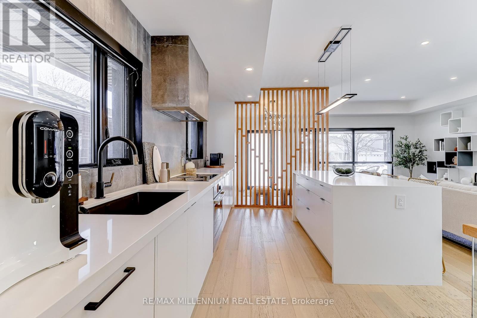 2498 Frankfield Road, Mississauga, Ontario  L5K 2A6 - Photo 21 - W12979780