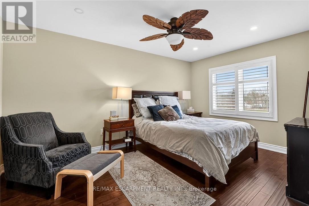 5499 Attema Crescent, West Lincoln, Ontario  L0R 1Y0 - Photo 25 - X12979670