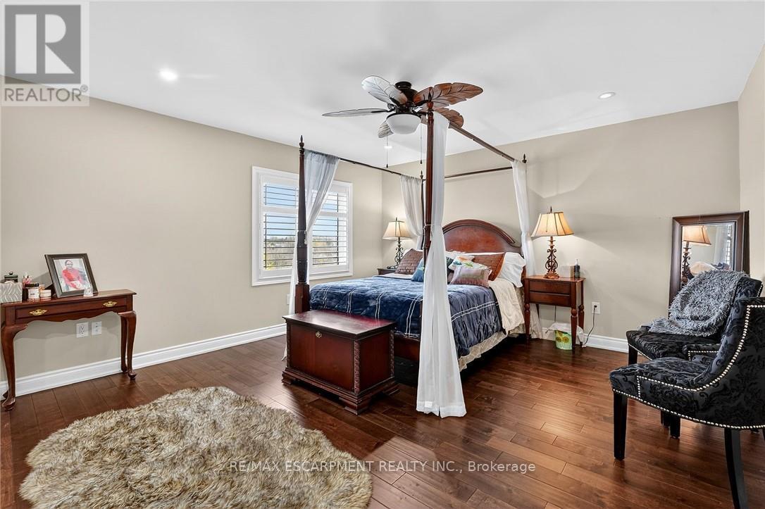 5499 Attema Crescent, West Lincoln, Ontario  L0R 1Y0 - Photo 27 - X12979670