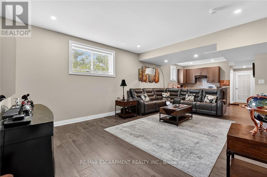 5499 Attema Crescent, West Lincoln, Ontario  L0R 1Y0 - Photo 30 - X12979670