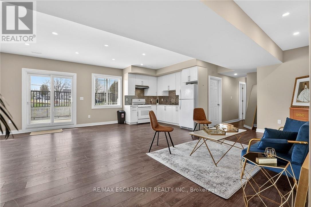 5499 Attema Crescent, West Lincoln, Ontario  L0R 1Y0 - Photo 37 - X12979670