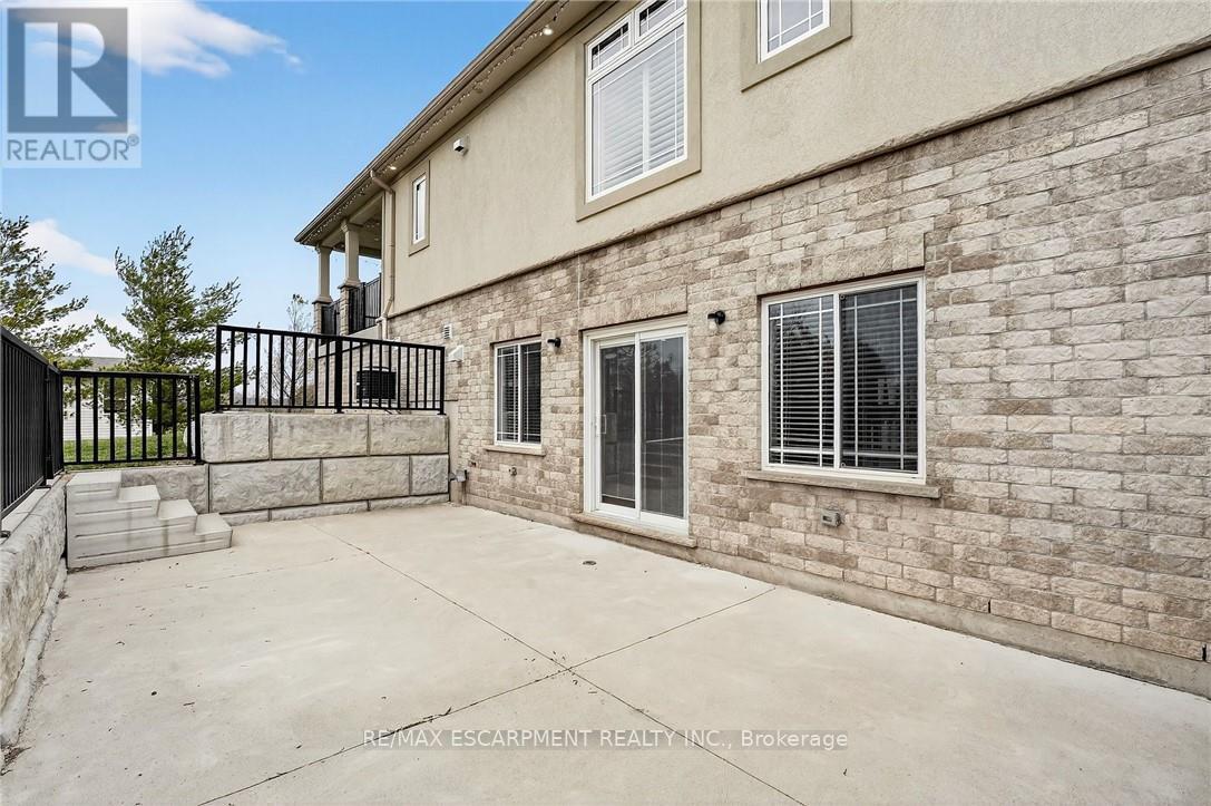 5499 Attema Crescent, West Lincoln, Ontario  L0R 1Y0 - Photo 42 - X12979670