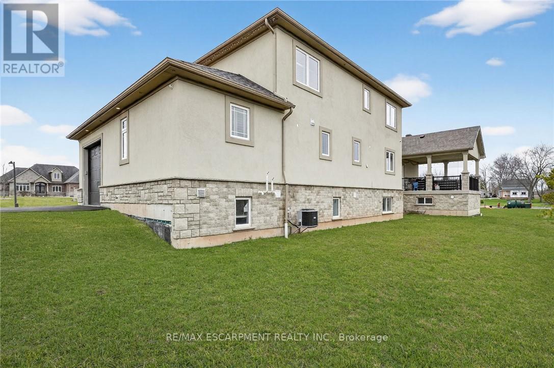 5499 Attema Crescent, West Lincoln, Ontario  L0R 1Y0 - Photo 43 - X12979670