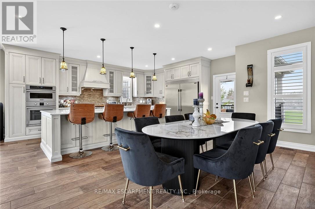 5499 Attema Crescent, West Lincoln, Ontario  L0R 1Y0 - Photo 8 - X12979670