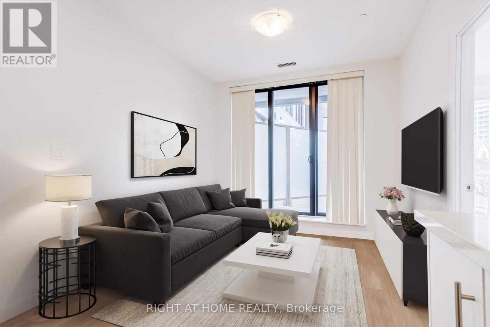 690 King Street, Kitchener, Ontario  N2H 5L8 - Photo 6 - X12979686