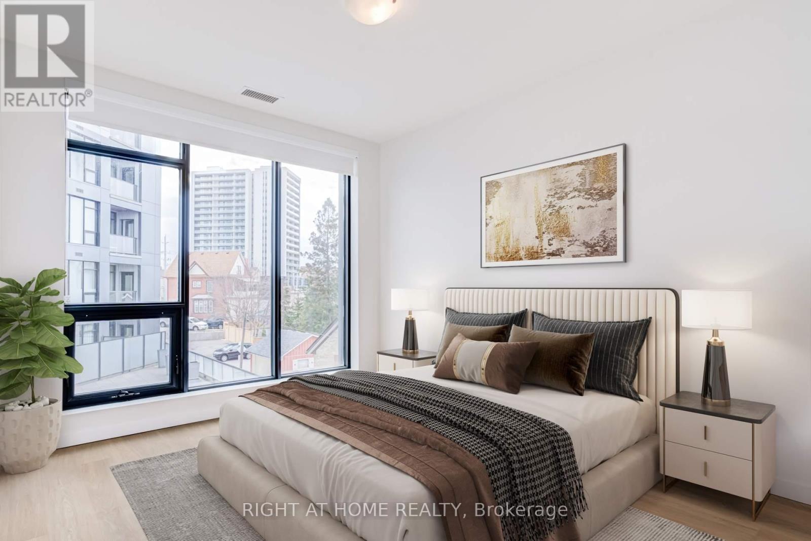 690 King Street, Kitchener, Ontario  N2H 5L8 - Photo 8 - X12979686