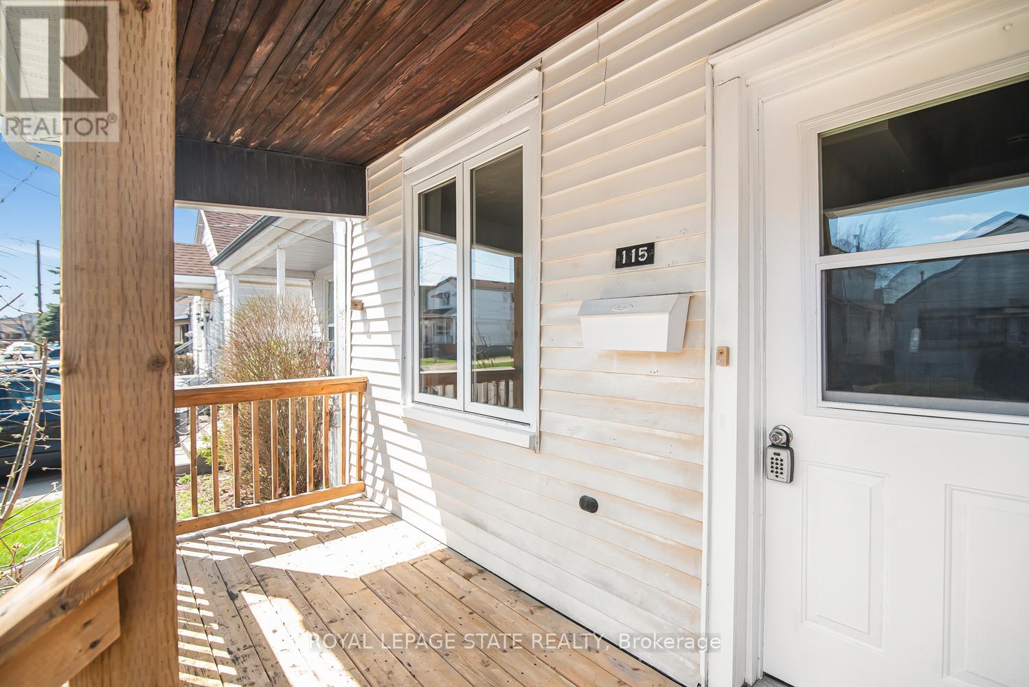 115 Robins Avenue, Hamilton, Ontario  L8H 4N5 - Photo 3 - X12979744