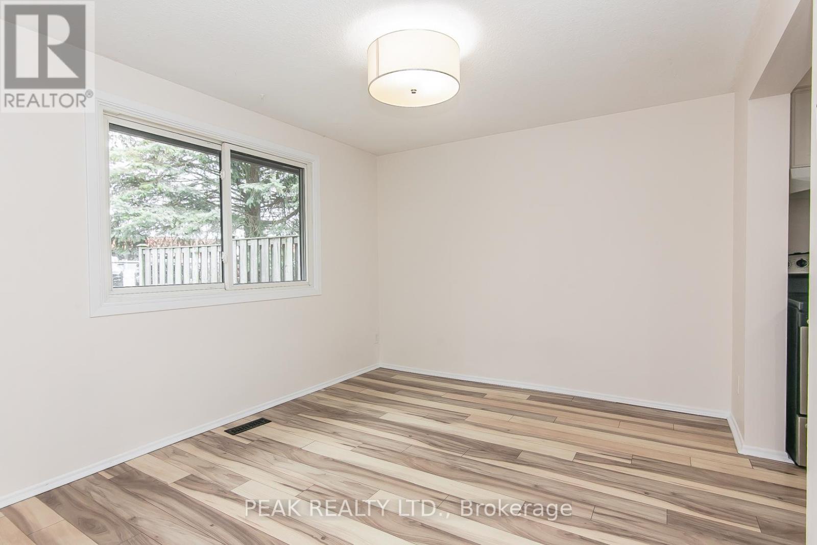 7 - 279 Sandowne Drive, Waterloo, Ontario  N2K 2C1 - Photo 12 - X12979752