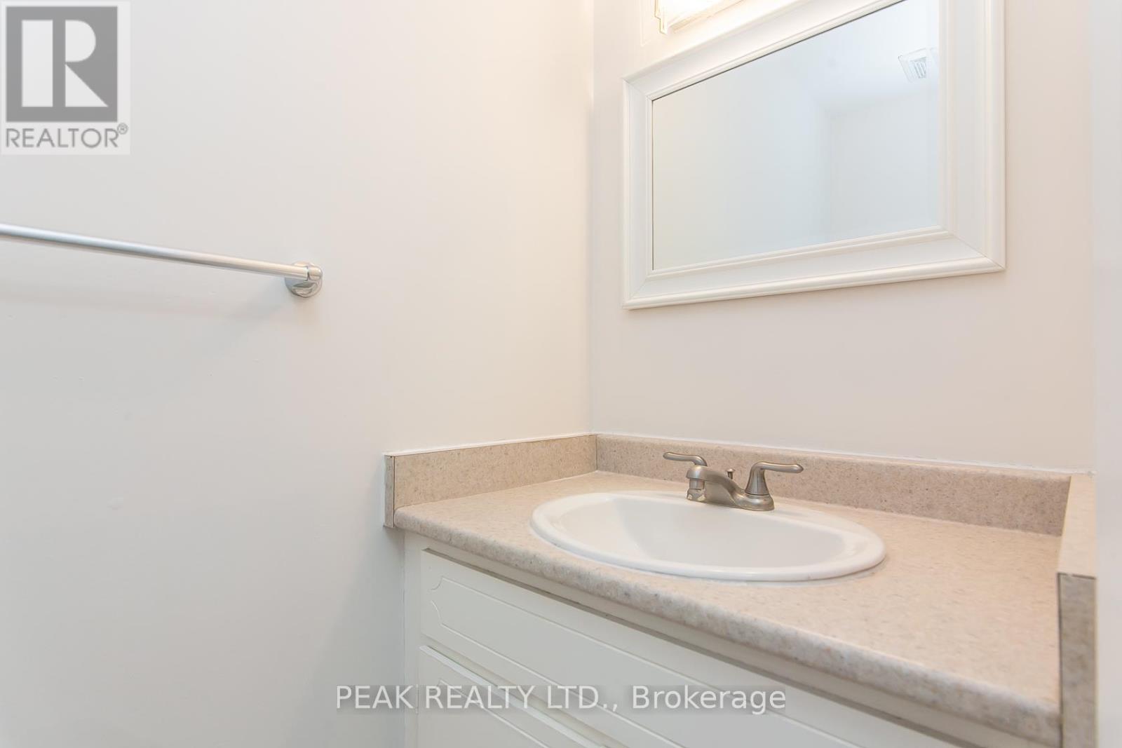 7 - 279 Sandowne Drive, Waterloo, Ontario  N2K 2C1 - Photo 21 - X12979752