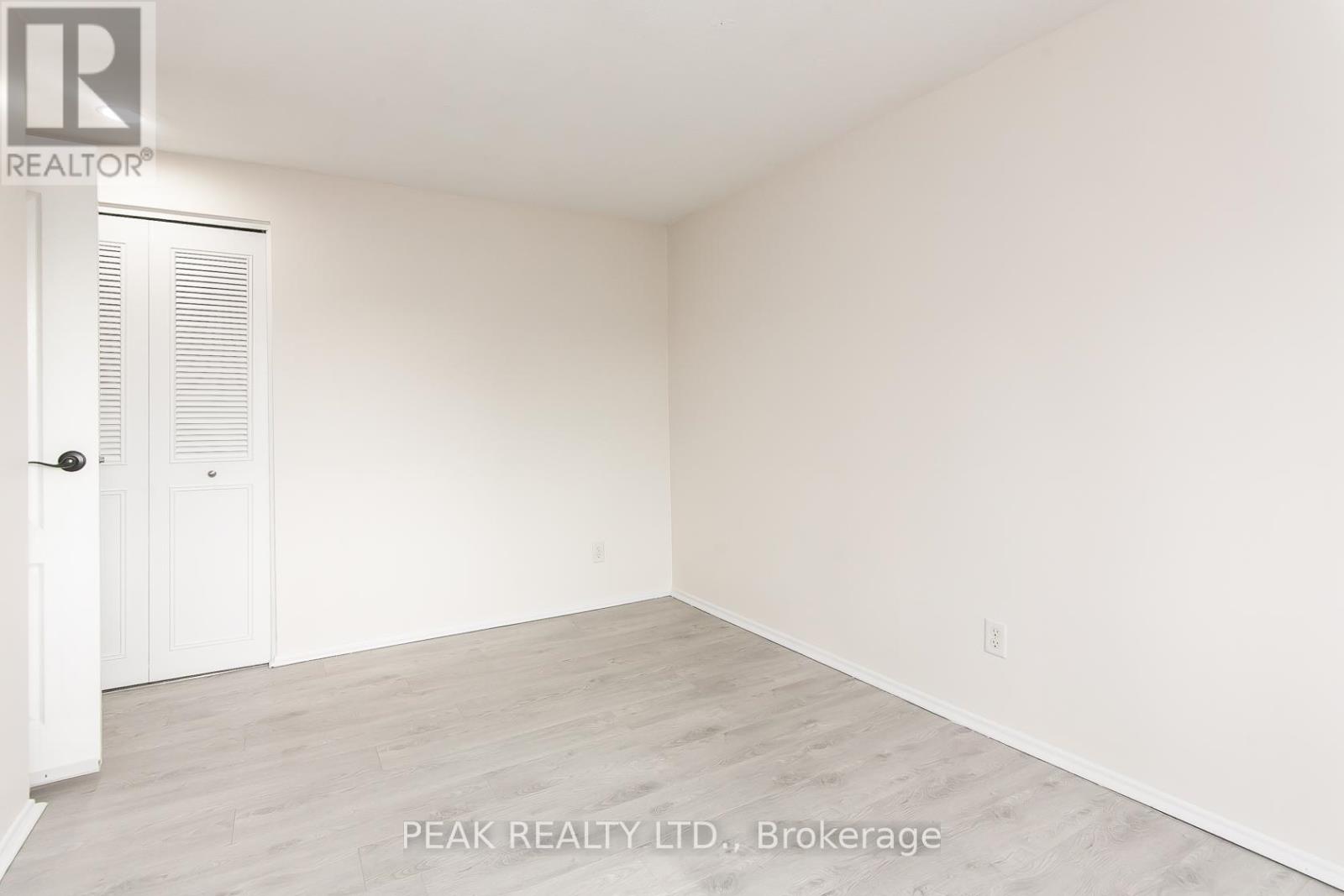 7 - 279 Sandowne Drive, Waterloo, Ontario  N2K 2C1 - Photo 36 - X12979752