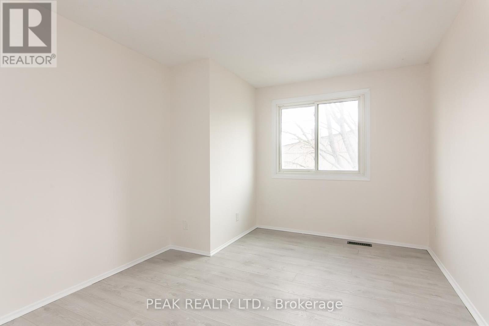 7 - 279 Sandowne Drive, Waterloo, Ontario  N2K 2C1 - Photo 39 - X12979752