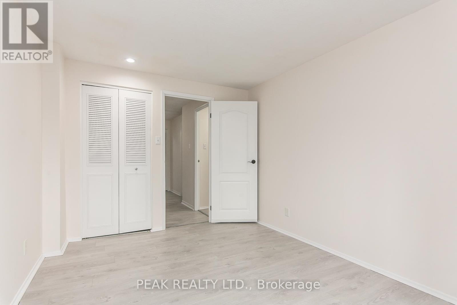 7 - 279 Sandowne Drive, Waterloo, Ontario  N2K 2C1 - Photo 40 - X12979752