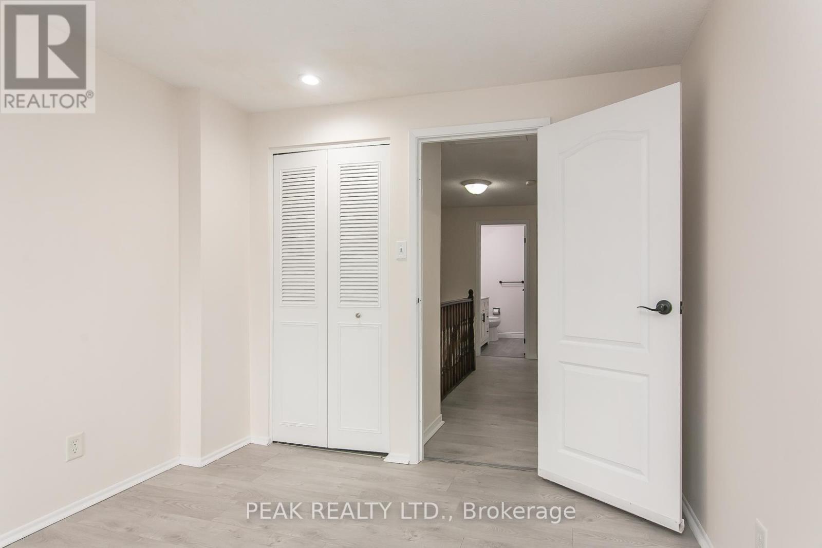 7 - 279 Sandowne Drive, Waterloo, Ontario  N2K 2C1 - Photo 41 - X12979752