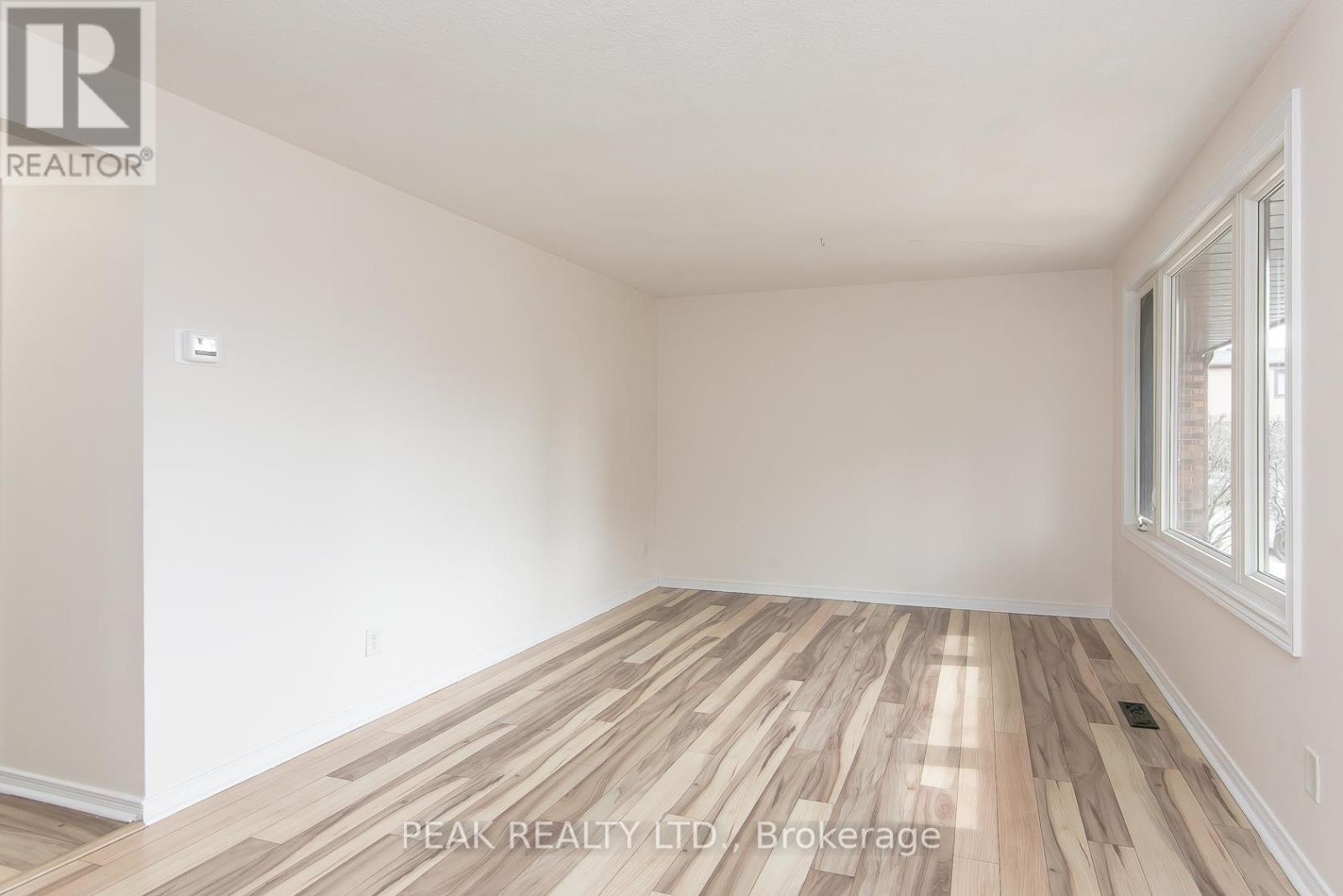 7 - 279 Sandowne Drive, Waterloo, Ontario  N2K 2C1 - Photo 7 - X12979752