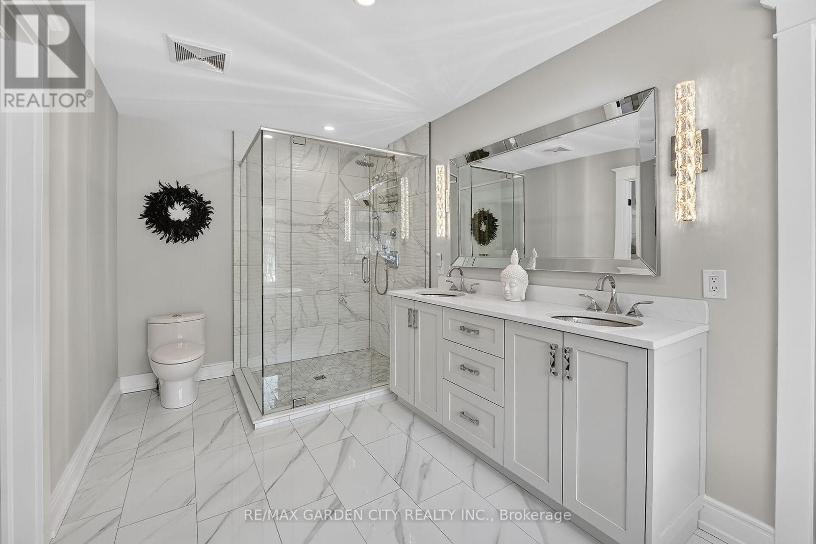 51 Park Road S, Grimsby, Ontario  L3M 4E7 - Photo 20 - X12979758