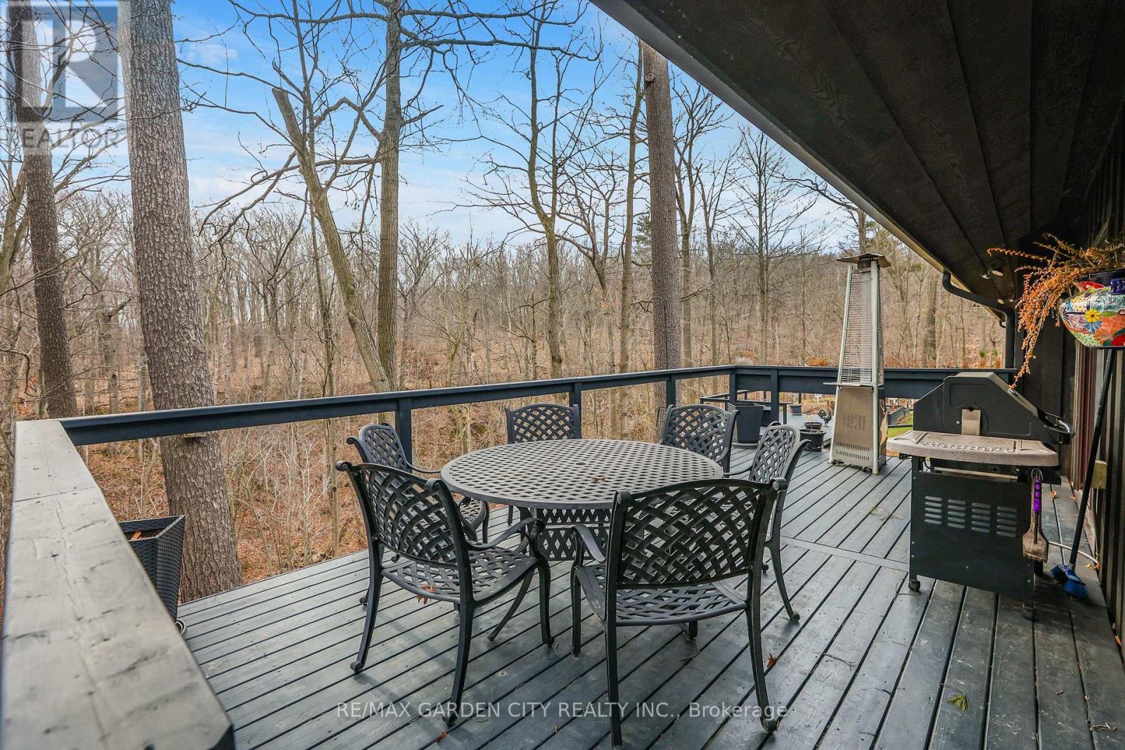 51 Park Road S, Grimsby, Ontario  L3M 4E7 - Photo 37 - X12979758