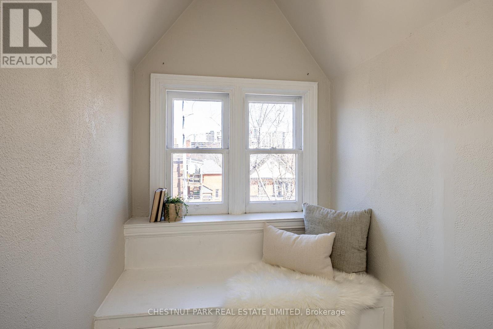 177 Charlton Avenue W, Hamilton, Ontario  L8P 2C8 - Photo 18 - X12979784