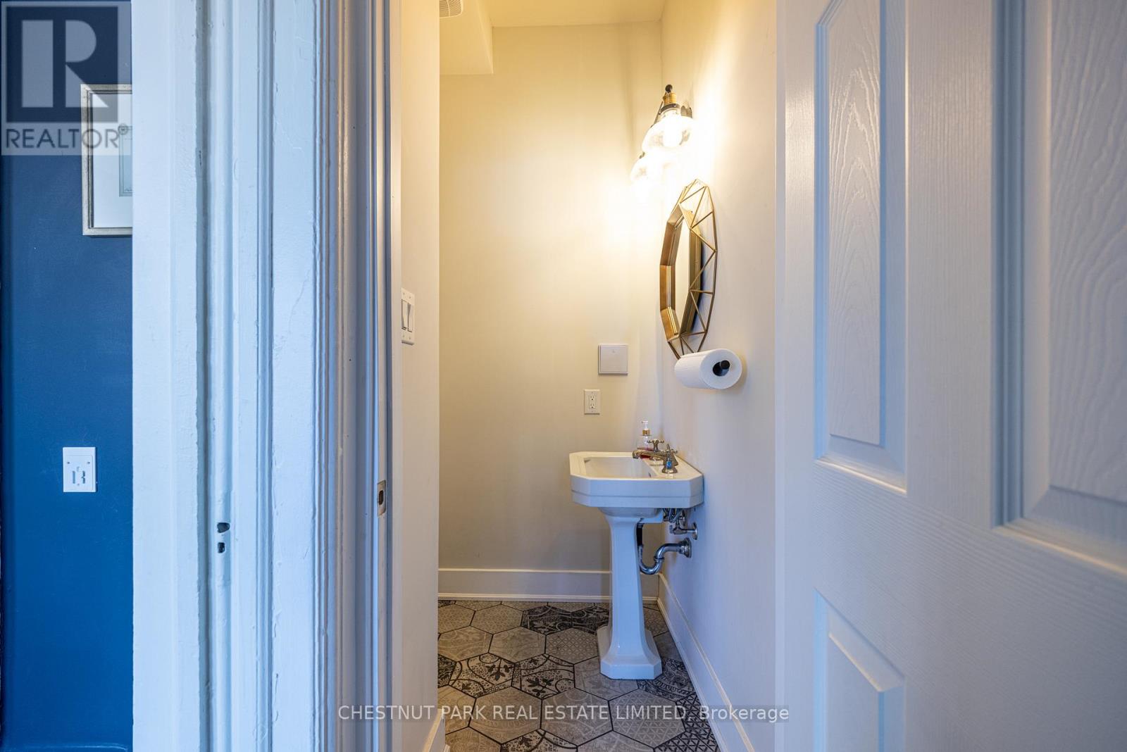 177 Charlton Avenue W, Hamilton, Ontario  L8P 2C8 - Photo 27 - X12979784