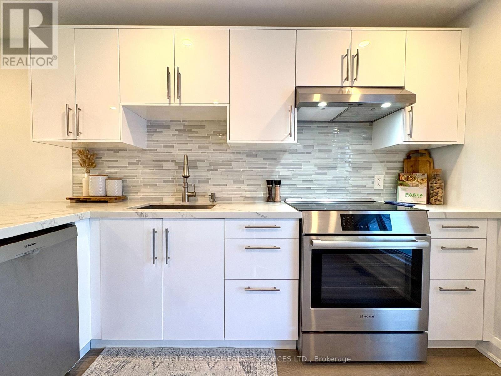 30 - 629 Rathburn Road, Toronto, Ontario  M9C 3T5 - Photo 14 - W12963720