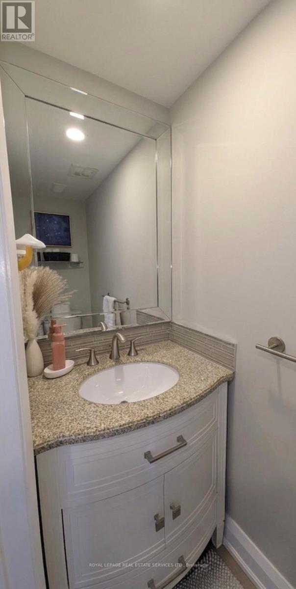 30 - 629 Rathburn Road, Toronto, Ontario  M9C 3T5 - Photo 4 - W12963720