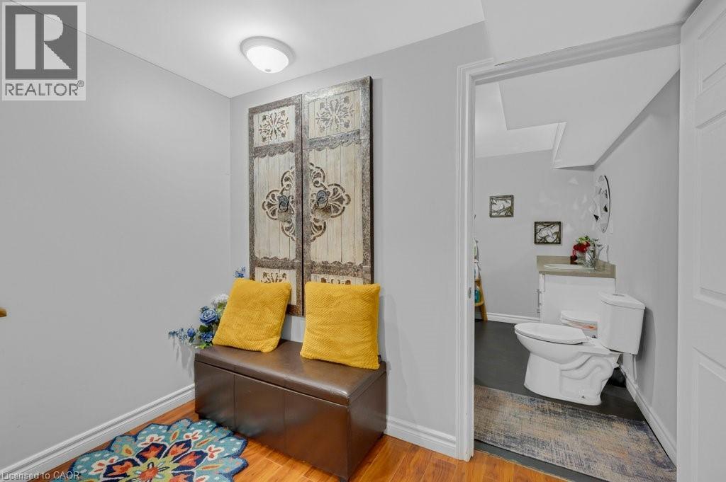 5317 Picketts Way, Burlington, Ontario  L7L 7J6 - Photo 30 - 40819457