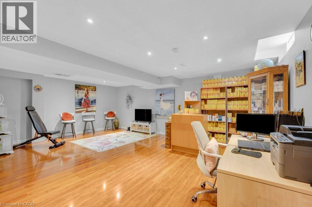 5317 Picketts Way, Burlington, Ontario  L7L 7J6 - Photo 32 - 40819457