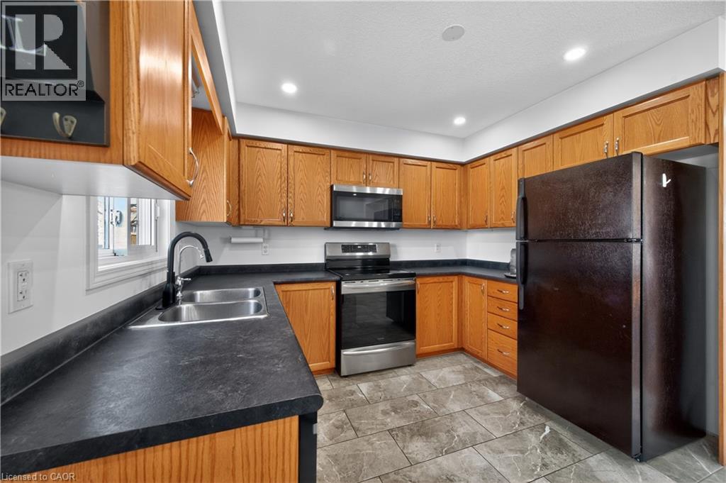 355 Fisher Mills Road Unit# 52, Cambridge, Ontario  N3C 4N5 - Photo 19 - 40819423