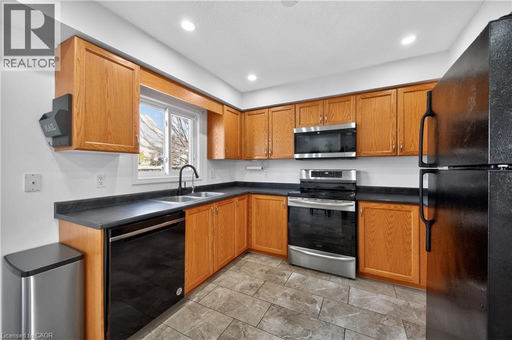 355 Fisher Mills Road Unit# 52, Cambridge, Ontario  N3C 4N5 - Photo 20 - 40819423