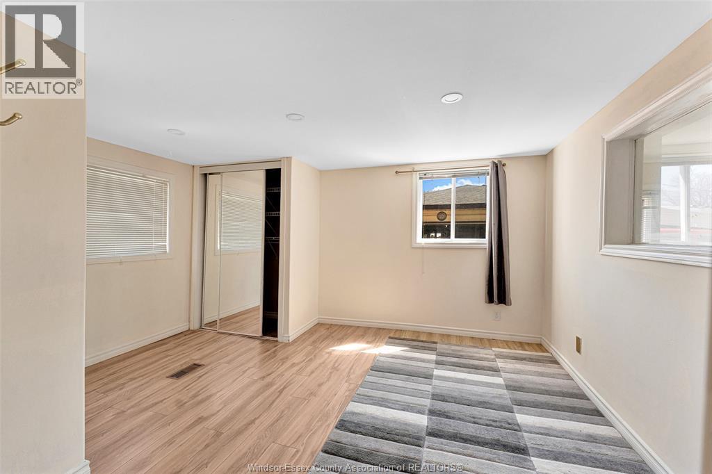 947 Chatham Street East, Windsor, Ontario  N9A 2Y1 - Photo 16 - 26007656