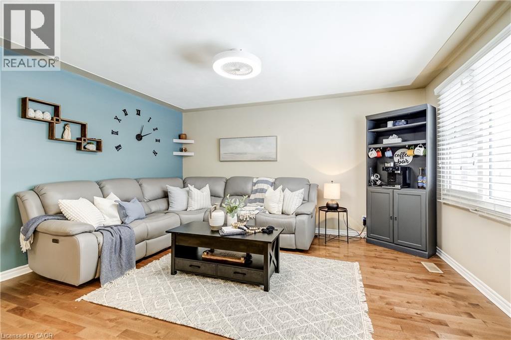 301 East 43rd Street, Hamilton, Ontario  L8T 3C6 - Photo 9 - 40808086