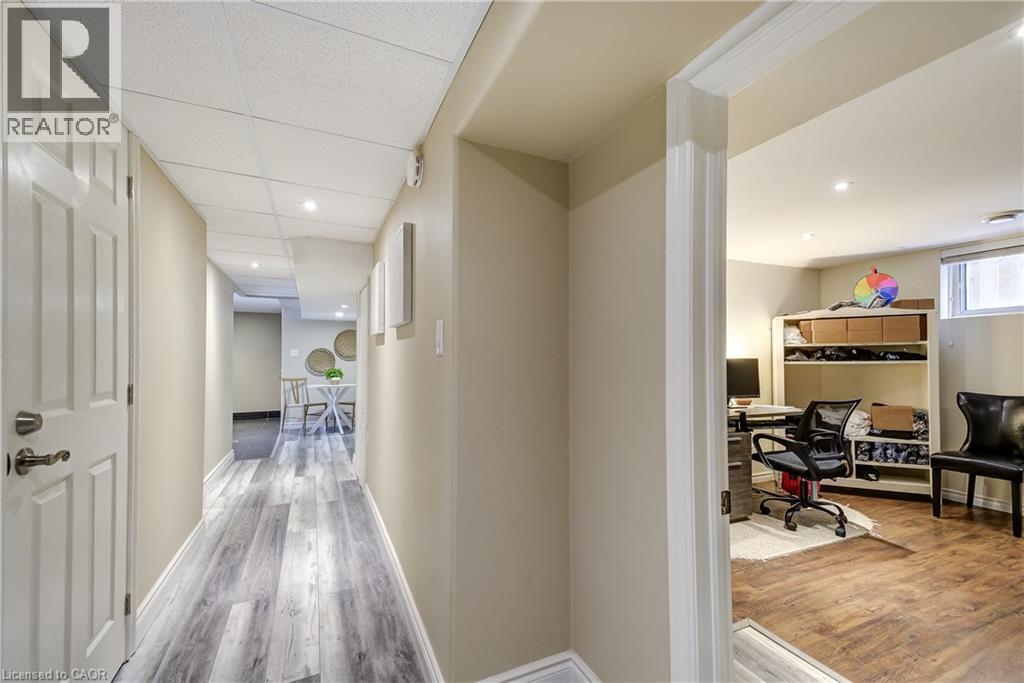 301 East 43rd Street, Hamilton, Ontario  L8T 3C6 - Photo 27 - 40808086