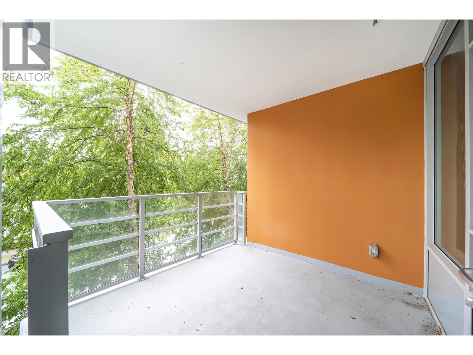 304 530 Whiting Way, Coquitlam, British Columbia  V3J 0J4 - Photo 18 - R3109090