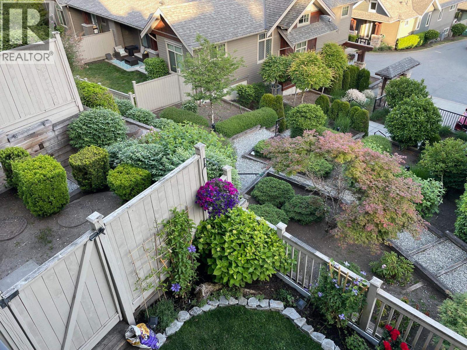 125 3458 Burke Village Promenade, Coquitlam, British Columbia  V3E 0J1 - Photo 39 - R3101759