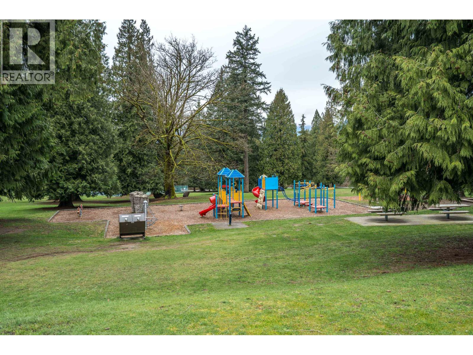 8228 Wedgewood Street, Burnaby, British Columbia  V3N 1C4 - Photo 39 - R3099872