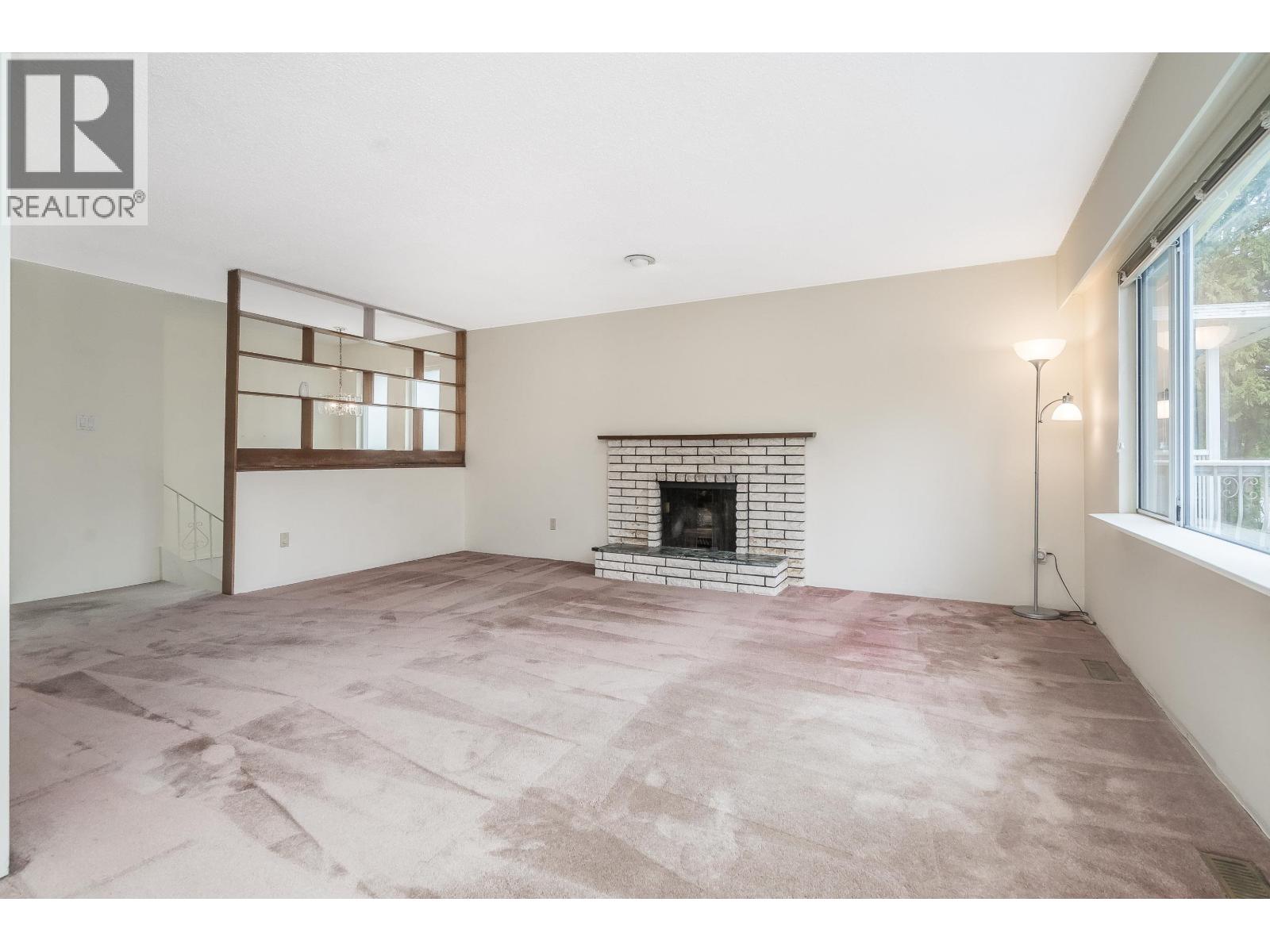 8228 Wedgewood Street, Burnaby, British Columbia  V3N 1C4 - Photo 12 - R3099872