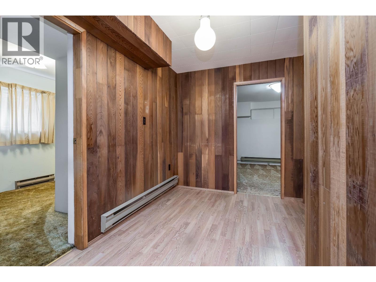 8228 Wedgewood Street, Burnaby, British Columbia  V3N 1C4 - Photo 28 - R3099872