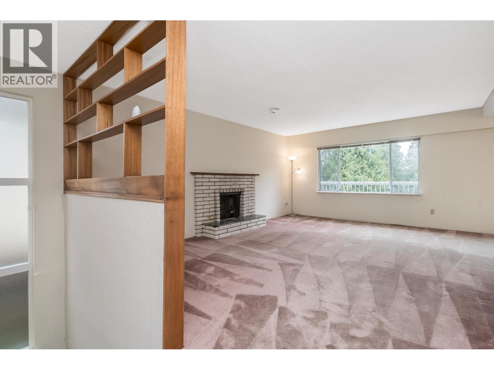 8228 Wedgewood Street, Burnaby, British Columbia  V3N 1C4 - Photo 6 - R3099872