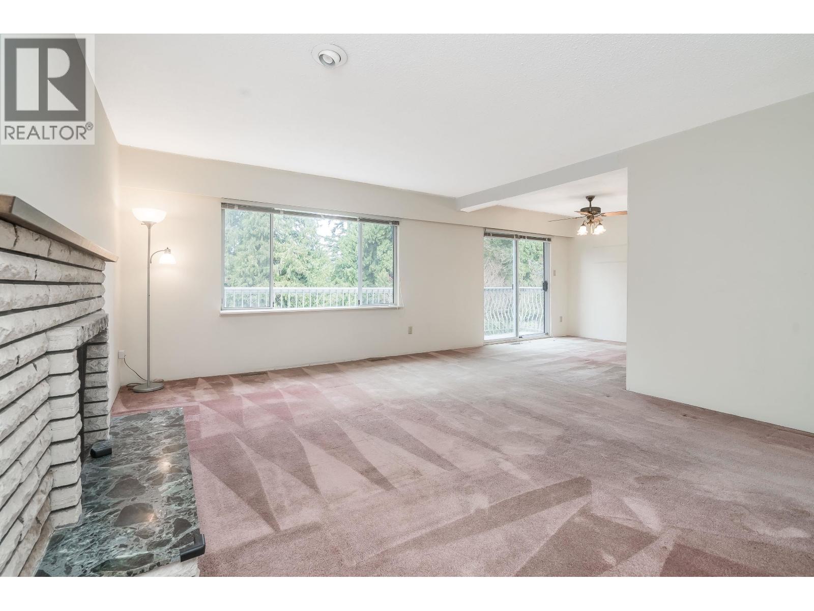 8228 Wedgewood Street, Burnaby, British Columbia  V3N 1C4 - Photo 8 - R3099872