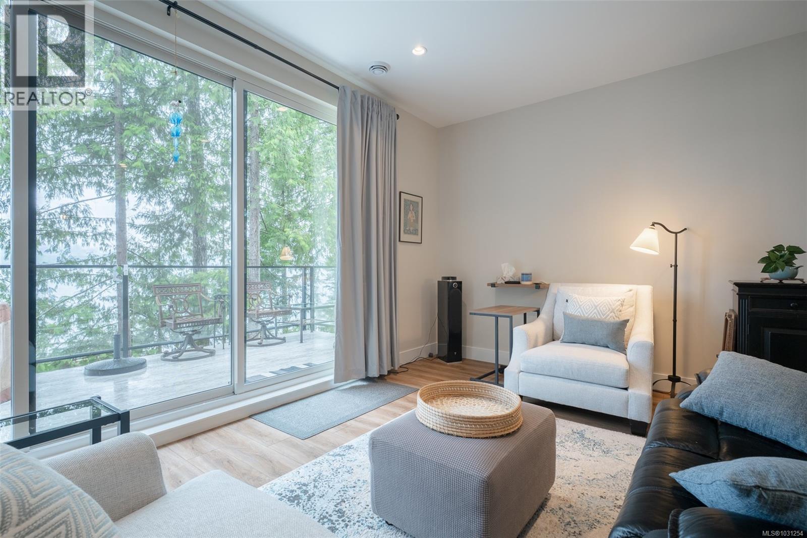 8 7470 Cottage Way, Lake Cowichan, British Columbia  V0R 2G1 - Photo 14 - 1031254