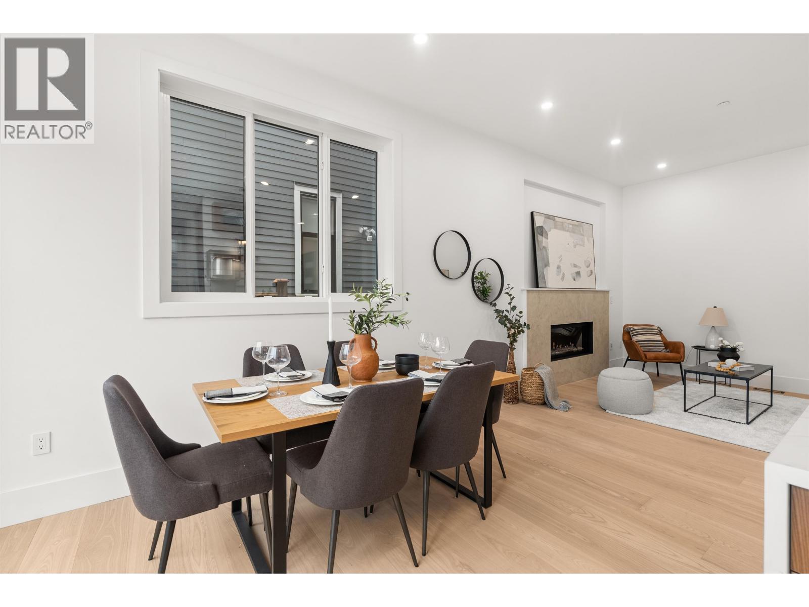 2 1822 E 14th Avenue, Vancouver, British Columbia  V5N 2E2 - Photo 3 - R3109412