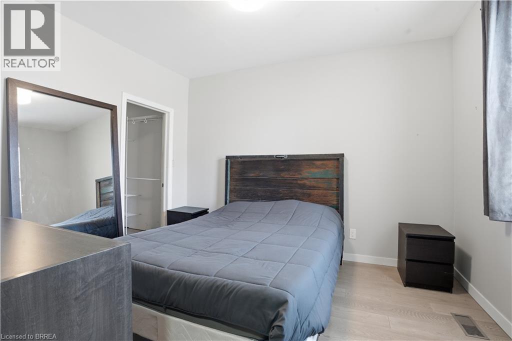 28 Wellington Street, Paris, Ontario  N3L 1S7 - Photo 13 - 40818999