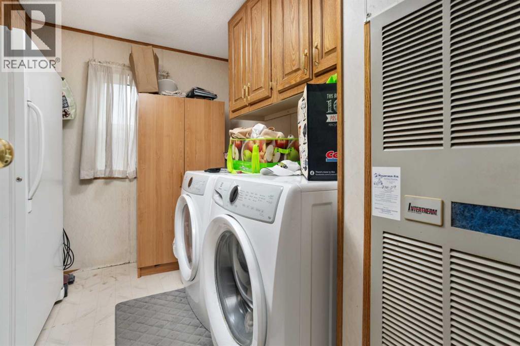 5233 47 Street, Camrose, Alberta  T4V 1K3 - Photo 16 - A2267182